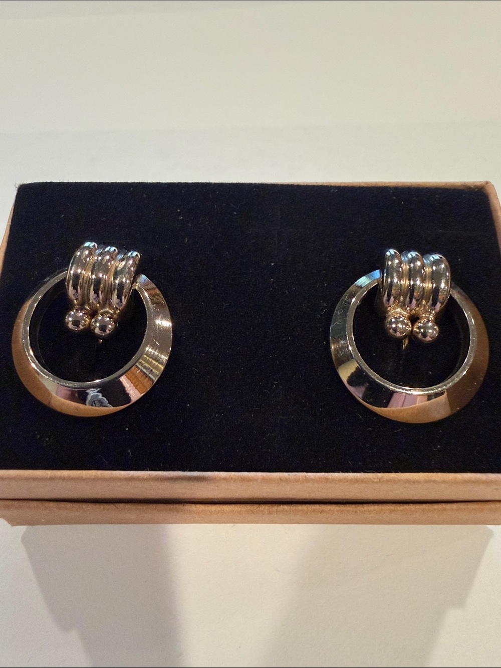 Lot of 6 pairs of clip-on/screw on earrings - Picture 7 of 7